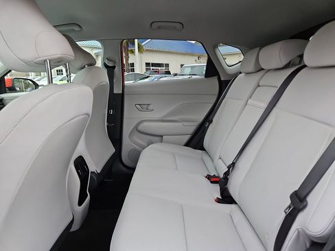 Used 2024 Hyundai Kona SEL image 25