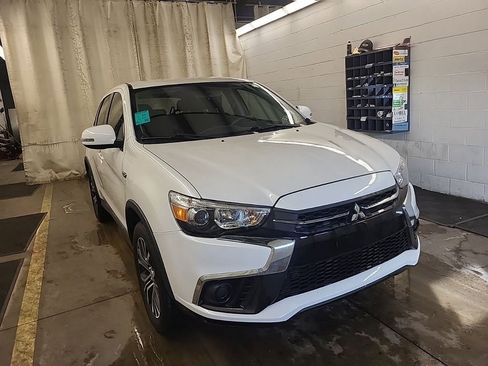 Used 2019 Mitsubishi Outlander Sport ES image 3