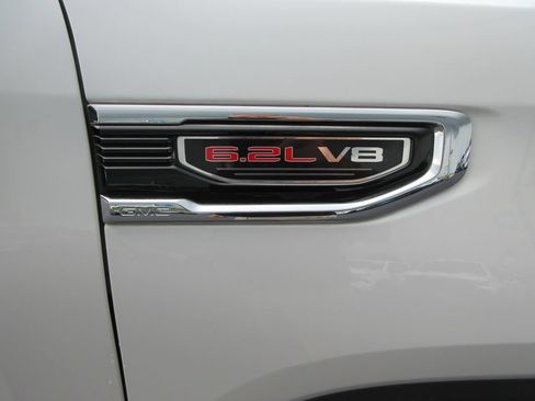 Used 2020 GMC Sierra 1500 Denali w/ Denali Ultimate Package AWD/4WD image 9