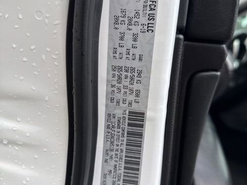 Used 2019 Jeep Grand Cherokee Summit image 27