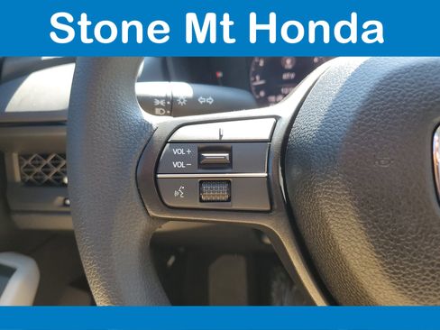 New 2025 Honda Accord SE image 19