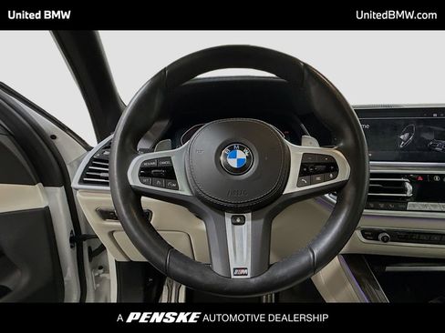 Used 2022 BMW X5 sDrive40i w/ M Sport Package RWD image 6