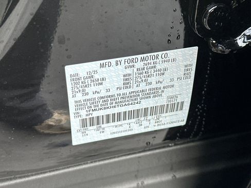 New 2026 Ford Explorer ST-Line w/ ST-Line Street Pack image 30