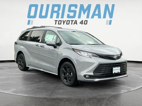 New 2026 Toyota Sienna XLE Woodland Edition image 1
