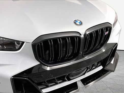 Used 2024 BMW X5 M60i AWD/4WD image 29
