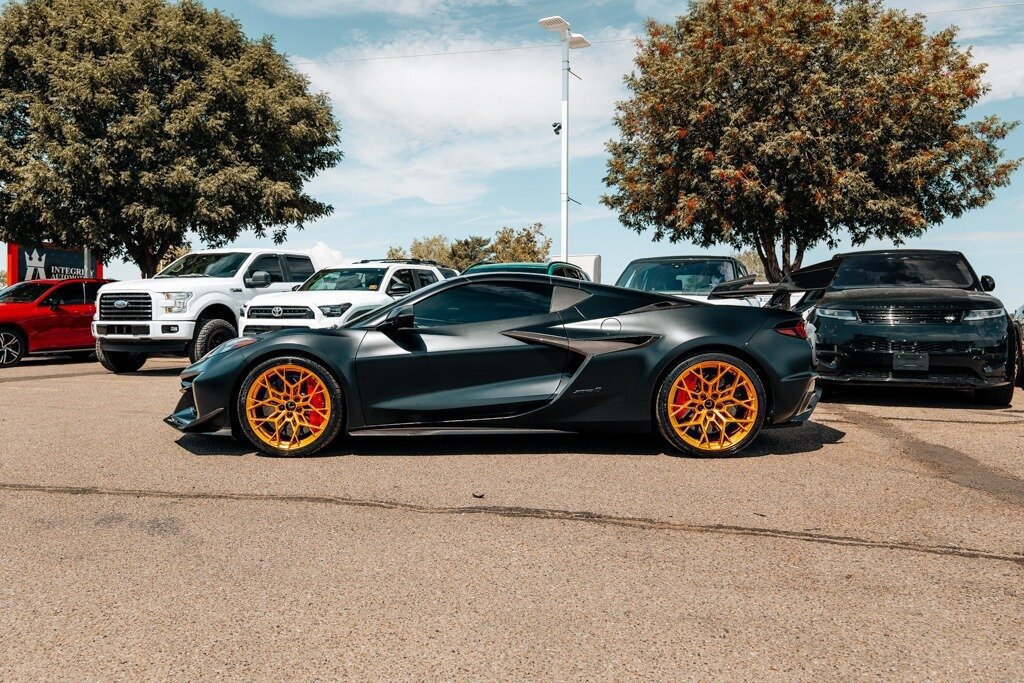 Used 2026 Chevrolet Corvette ZR1 w/ ZR1 Carbon Fiber Aero Package RWD image 5