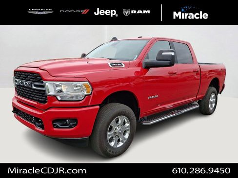 Used 2024 RAM 2500 Big Horn w/ Sport Appearance Package AWD/4WD image 3