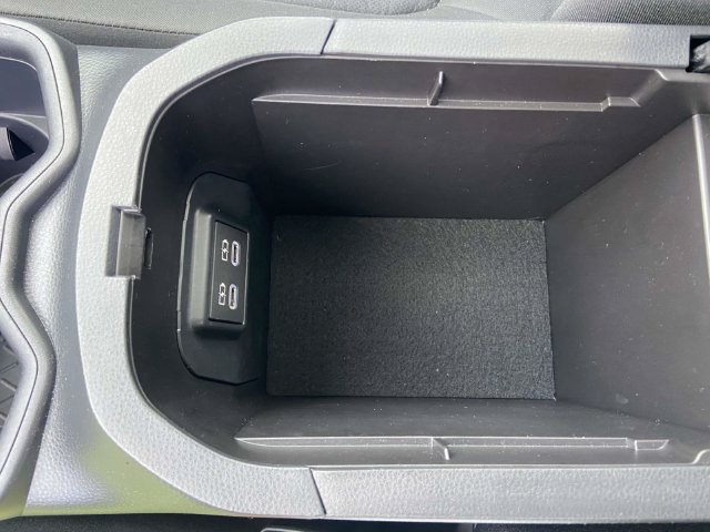 Used 2025 Toyota RAV4 XLE w/ Convenience Package FWD image 34