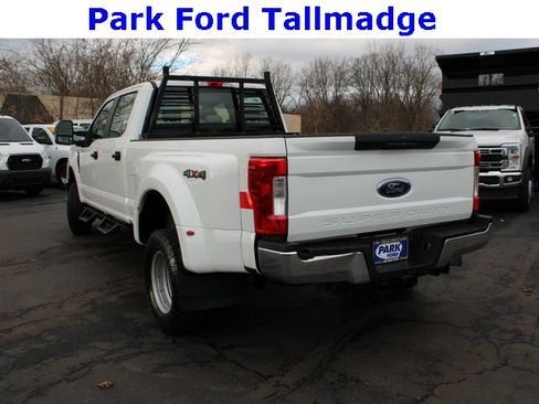 Used 2019 Ford F350 XL w/ Power Equipment Group image 3