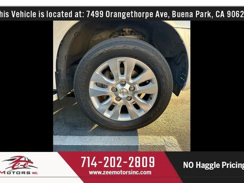 Used 2011 Toyota Sequoia Platinum image 68