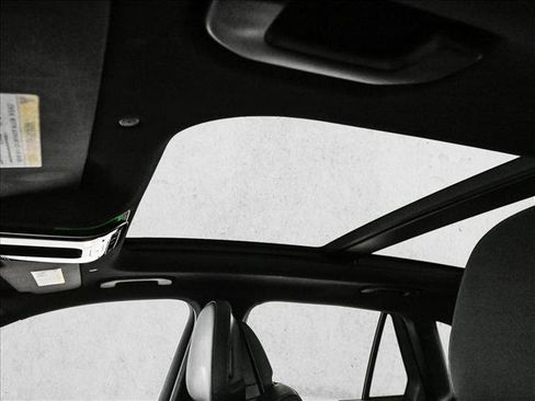 Certified 2023 Mercedes-Benz GLC 300 4MATIC image 17