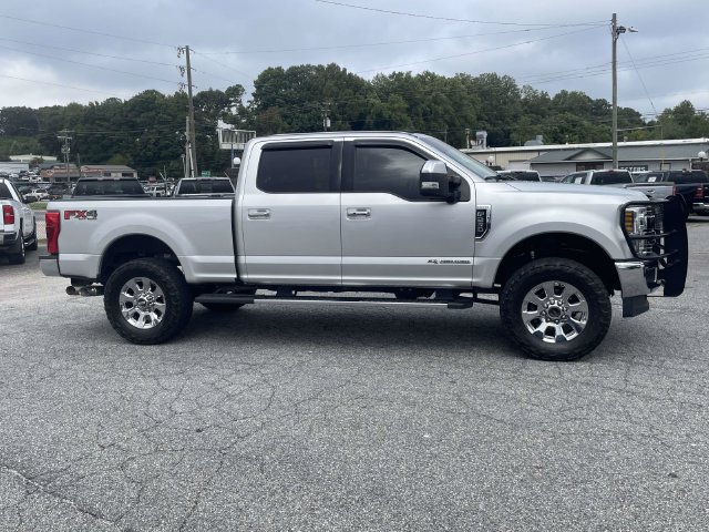 Used 2019 Ford F250 Lariat w/ Lariat Ultimate Package AWD/4WD image 2