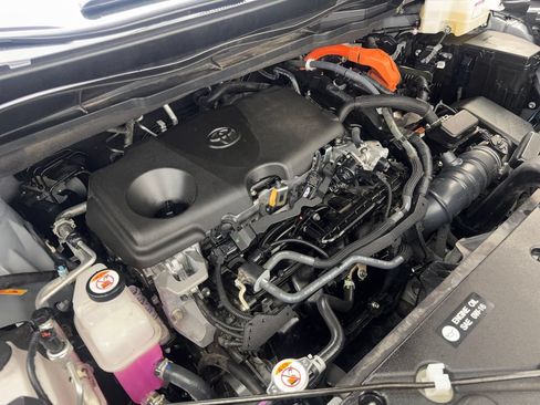 Used 2025 Toyota Sienna XLE Woodland Edition AWD/4WD image 79
