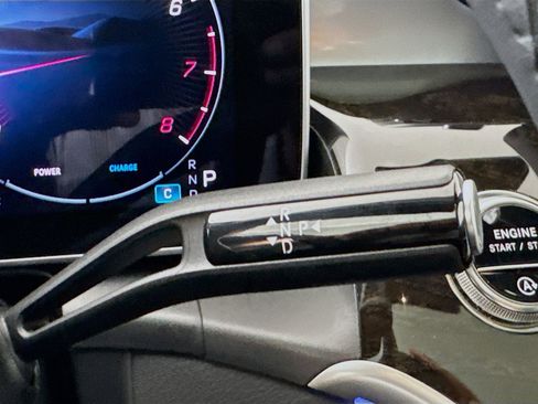 Used 2026 Mercedes-Benz GLC 300 image 18