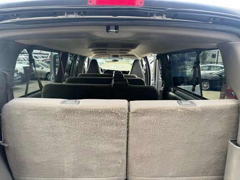 Used 2016 Chevrolet Express 3500 LT w/ LT Preferred Equipment Group image 28