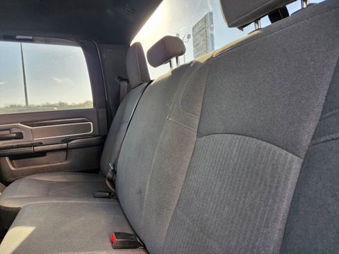 Used 2022 RAM 2500 Big Horn image 6