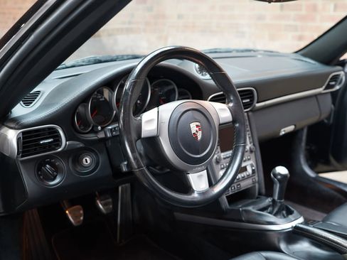 Used 2006 Porsche 911 Carrera 4S image 45