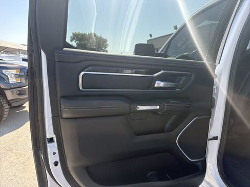 Used 2022 RAM 1500 Laramie AWD/4WD image 21