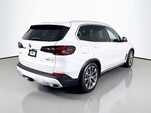 New 2026 BMW X5 xDrive50e AWD/4WD image 7