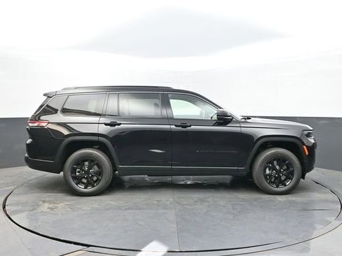 New 2026 Jeep Grand Cherokee L 4WD image 6