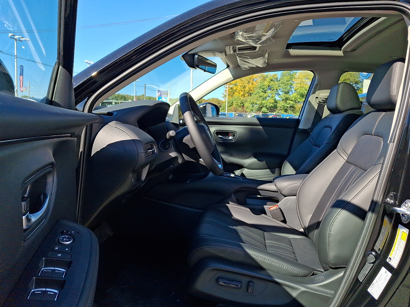 New 2027 Honda HR-V EX-L image 6