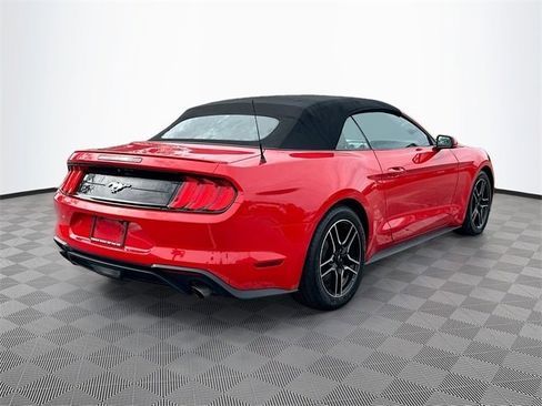 Used 2018 Ford Mustang Premium image 7
