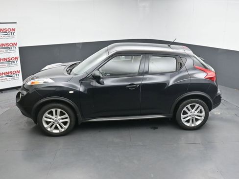 Used 2014 Nissan Juke S FWD image 24