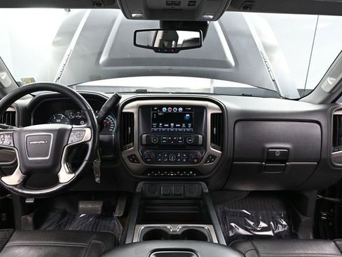Used 2018 GMC Sierra 2500 Denali w/ Duramax Plus Package image 30