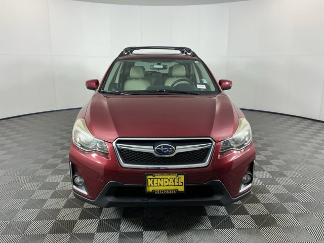 Used 2017 Subaru Crosstrek 2.0i Limited AWD/4WD image 2