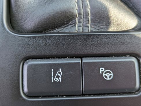 Used 2020 Ford F150 Lariat w/ Equipment Group 502A Luxury image 30