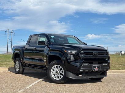 New 2025 Toyota Tacoma SR5