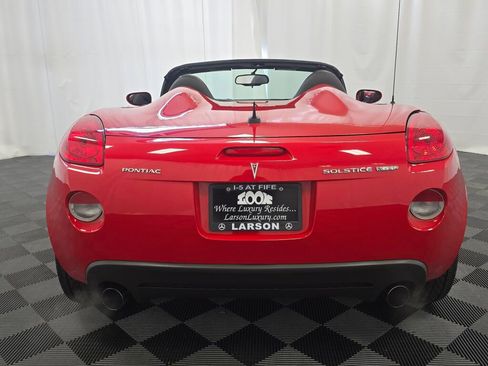 Used 2009 Pontiac Solstice GXP w/ Club Sport Package image 4