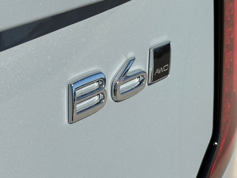 New 2026 Volvo XC90 B6 Ultra image 9