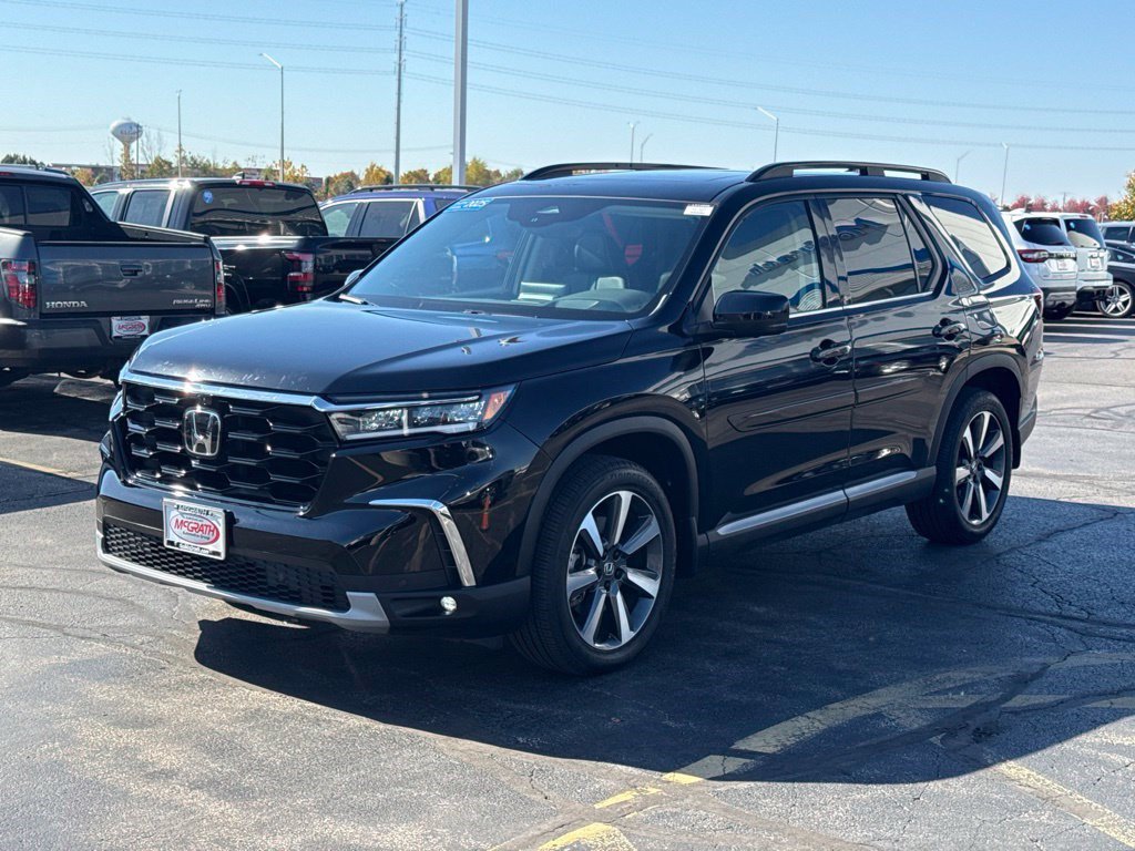 Used 2025 Honda Pilot Elite image 5