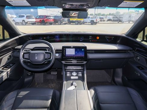 Used 2024 Lincoln Nautilus Premier w/ Equipment Group 102A AWD/4WD image 15