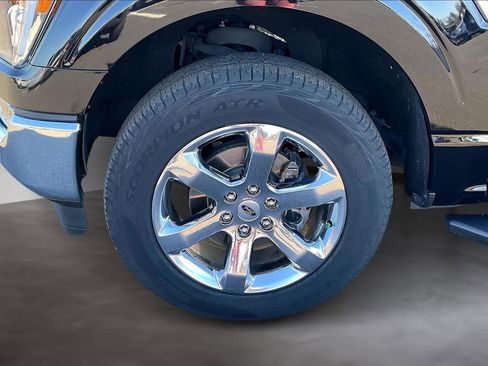 Used 2022 Ford F150 XLT w/ Equipment Group 302A High image 35