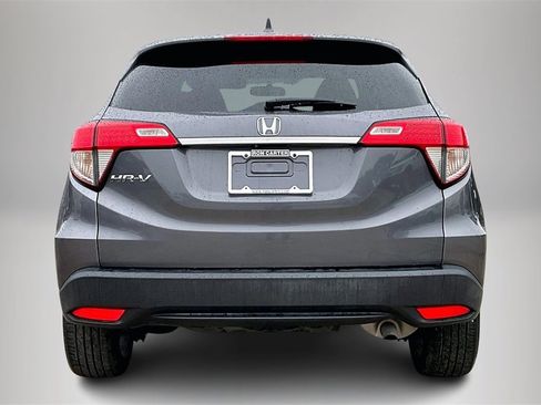 Used 2019 Honda HR-V LX image 6