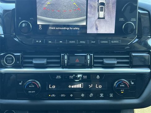 Certified 2023 Nissan Pathfinder SL w/ SL Premium Package image 7