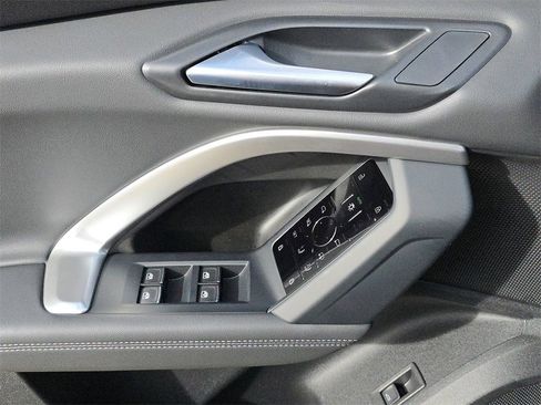 New 2025 Audi Q5 Premium image 19