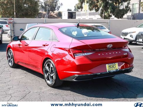 Certified 2023 Hyundai Elantra Limited FWD image 2