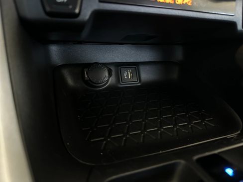 Used 2025 Toyota RAV4 LE image 26