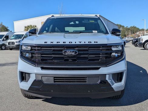 New 2026 Ford Expedition Max Platinum w/ Stealth Performance Package image 9