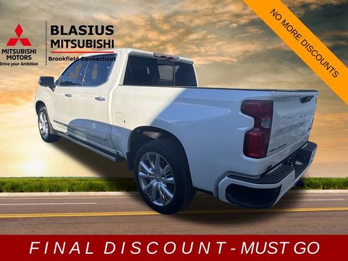 Used 2023 Chevrolet Silverado 1500 High Country w/ High Country Premium Package image 6