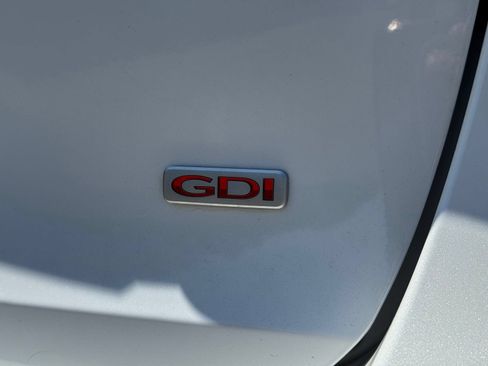 Used 2020 Kia Sorento LX FWD image 6