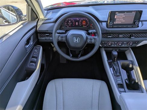 Used 2024 Honda Accord EX image 15