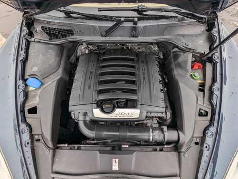 Used 2014 Porsche Cayenne AWD/4WD image 34