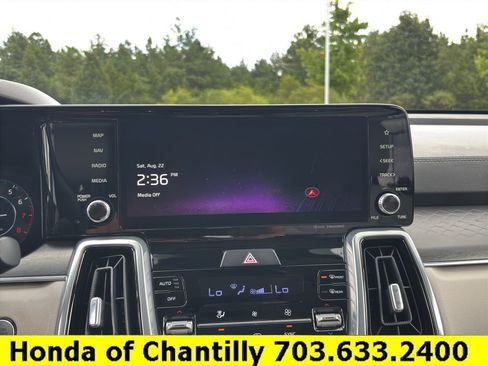 Used 2023 Kia Sorento SX AWD/4WD image 15