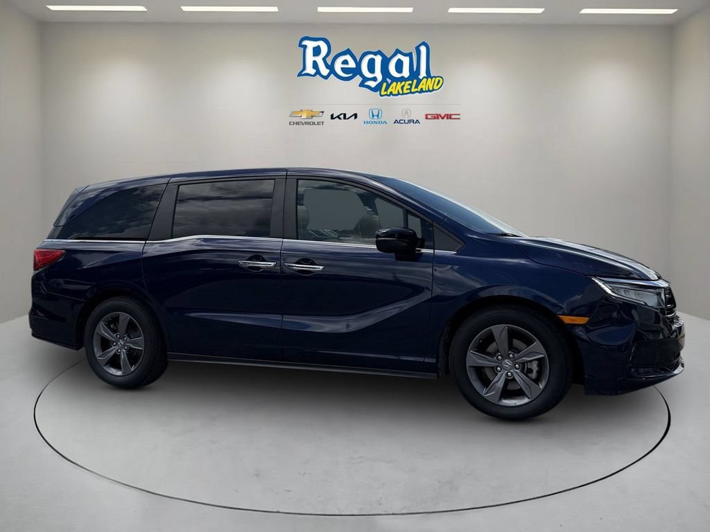 Used 2024 Honda Odyssey EX image 1