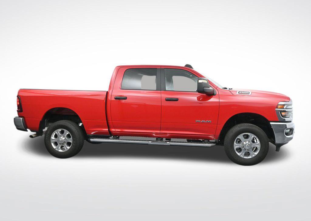 Used 2026 RAM 2500 Big Horn AWD/4WD image 4