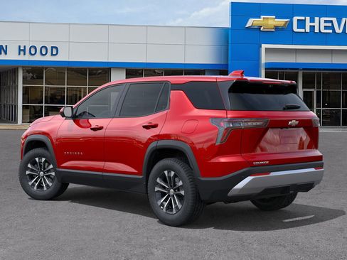 New 2026 Chevrolet Equinox LT w/ Convenience Package II image 3